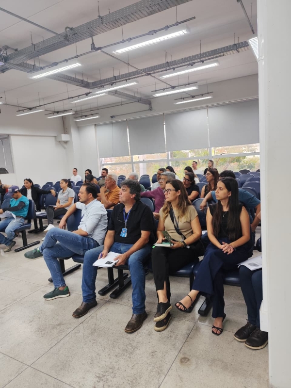 Itaúna oferece capacitação gratuita sobre compras governamentais para empreendedores